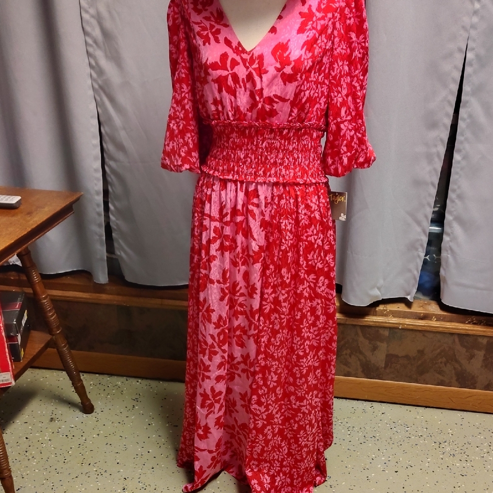 Taylor Dresses Pink Red Floral Maxi Dress
